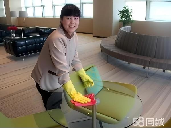 專業保潔服務全攻略：從日常清潔到深度養護的完整解決方案